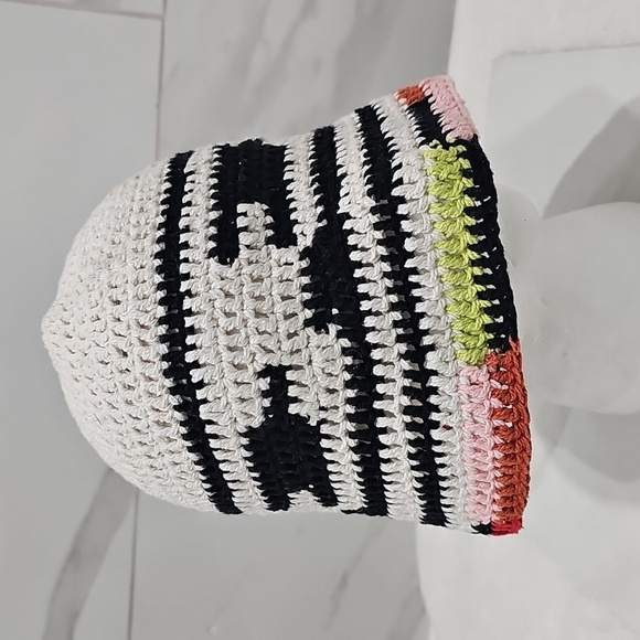 Free People Pixie Crochet Knit Bucket Hat Cream Black Orange Pink Green - Picture 8 of 9